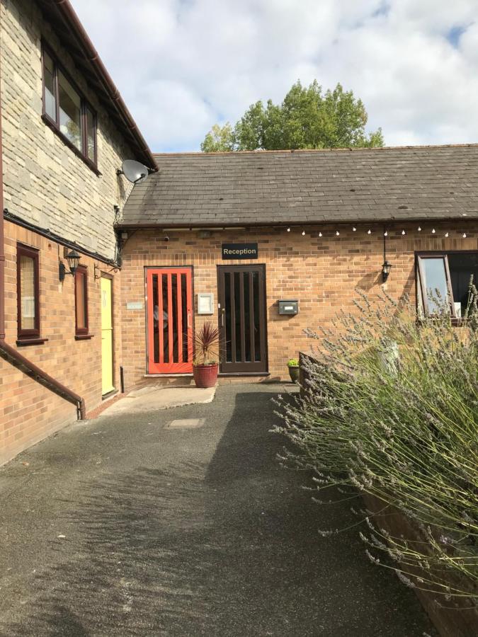 Smithaleigh Farm Rooms And Apartments Sparkwell Eksteriør bilde