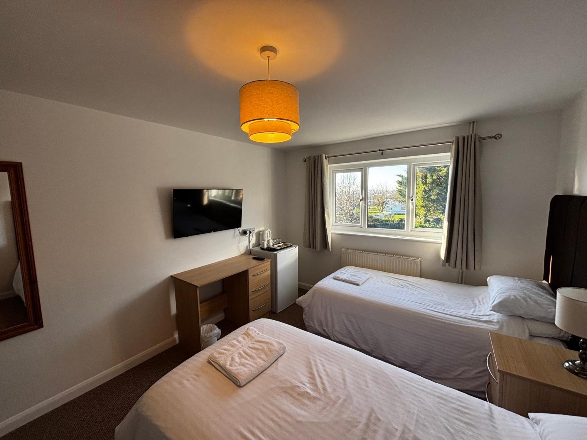 Smithaleigh Farm Rooms And Apartments Sparkwell Eksteriør bilde