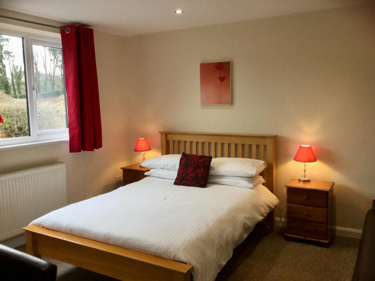Smithaleigh Farm Rooms And Apartments Sparkwell Eksteriør bilde